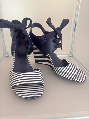 Tory Burch Navy White Stripe Wedge Sandals Lace-Up Size 10M